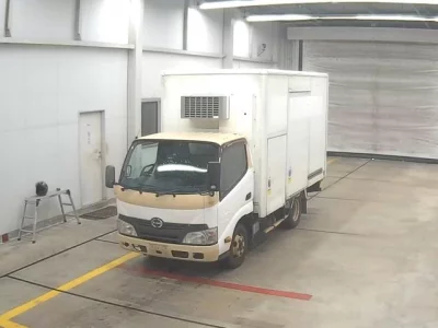Hino DUTRO  с аукциона в Японии
