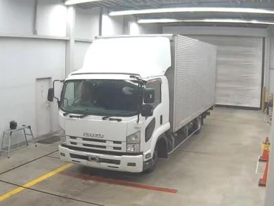 Isuzu Forward