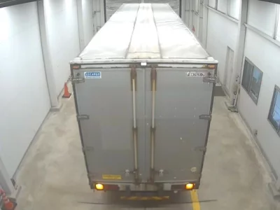 Isuzu TRUCK  с аукциона в Японии