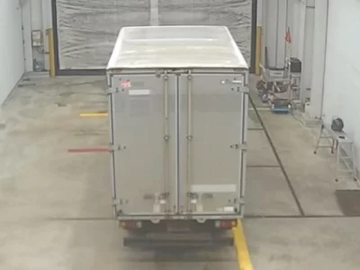 Toyota DYNA  с аукциона в Японии