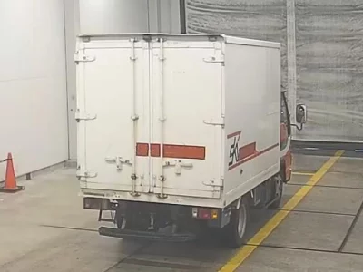 Nissan ATLAS  с аукциона в Японии