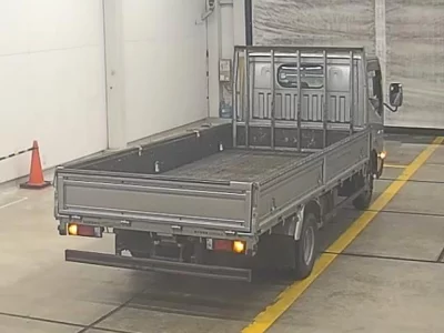 Nissan ATLAS  с аукциона в Японии