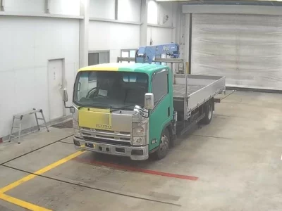 Isuzu Elf