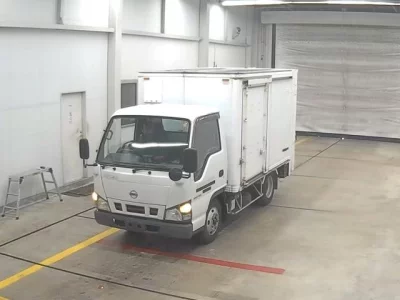 Nissan ATLAS  с аукциона в Японии