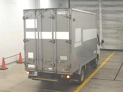 Hino DUTRO  с аукциона в Японии