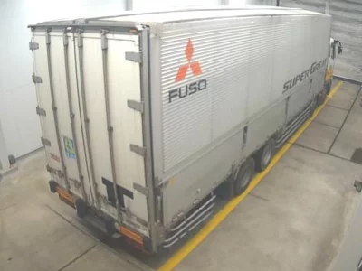 Mitsubishi FUSO TRUCK