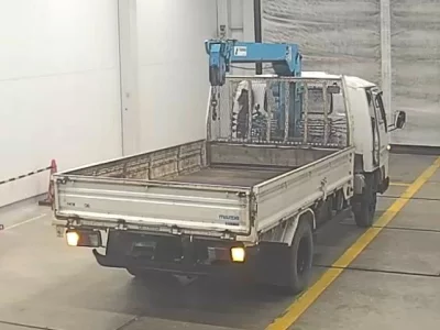 Mazda TITAN  с аукциона в Японии