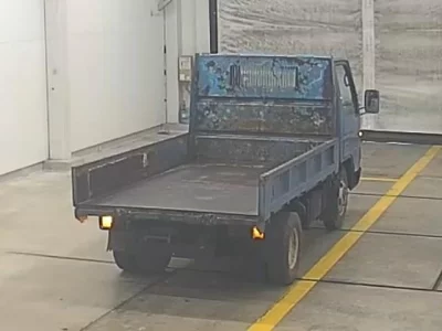 Mazda TITAN  с аукциона в Японии