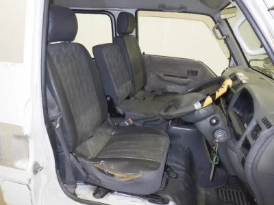 Mazda BONGO BRAWNY VAN