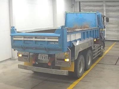 Isuzu TRUCK  с аукциона в Японии