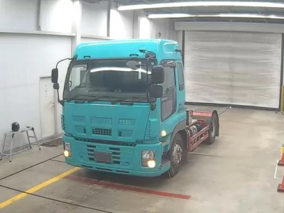 Isuzu TRUCK  с аукциона в Японии