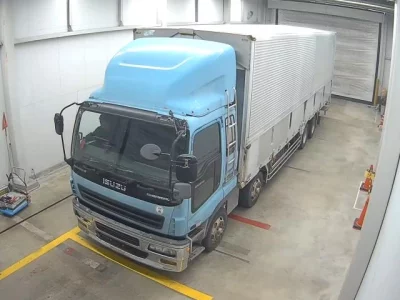 Isuzu TRUCK  с аукциона в Японии