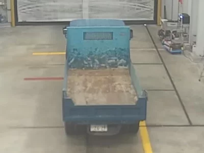 Mazda TITAN  с аукциона в Японии