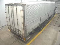 Isuzu TRUCK лот № 1040 оценка 3  с аукциона в Японии 1