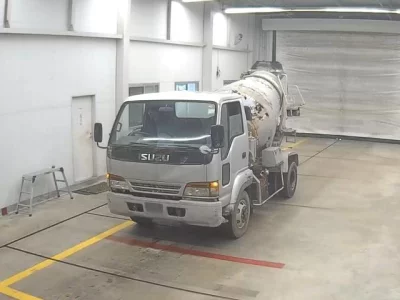 Isuzu Juston