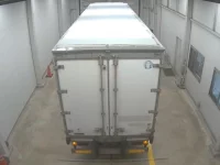 Isuzu TRUCK лот № 1041 оценка 3.5  с аукциона в Японии 2