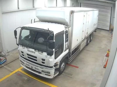 Isuzu TRUCK  с аукциона в Японии