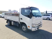 Toyota DYNA лот № 16638 оценка 3.5  с аукциона в Японии 1