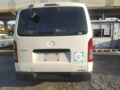 Toyota HiAce Van
