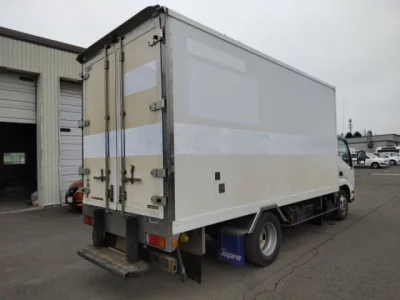 Hino DUTRO  с аукциона в Японии