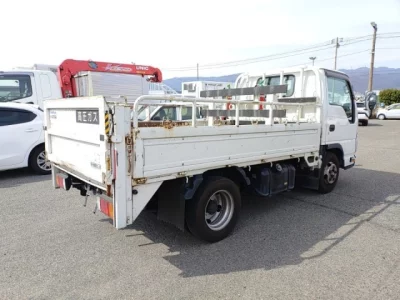 Mazda TITAN  с аукциона в Японии