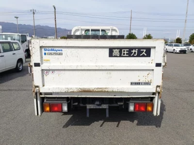 Mazda TITAN  с аукциона в Японии