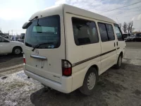 Mazda BONGO VAN лот № 12297 оценка 3.5  с аукциона в Японии 2