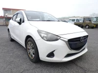 Mazda DEMIO лот № 16602 оценка 3.5  с аукциона в Японии 1