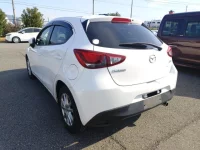 Mazda DEMIO лот № 16648 оценка 3.5  с аукциона в Японии 4