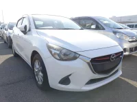 Mazda DEMIO лот № 16648 оценка 3.5  с аукциона в Японии 1