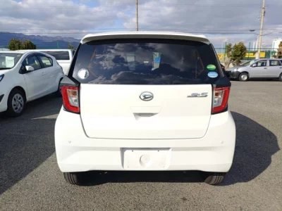 Daihatsu MIRA E S