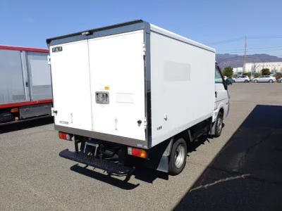 Mazda BONGO  с аукциона в Японии