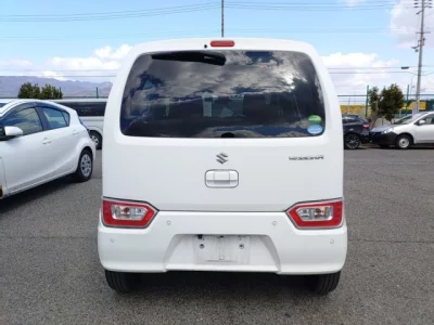 Suzuki WAGON R  с аукциона в Японии