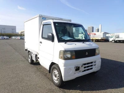 Mitsubishi MINICAB TRUCK  с аукциона в Японии