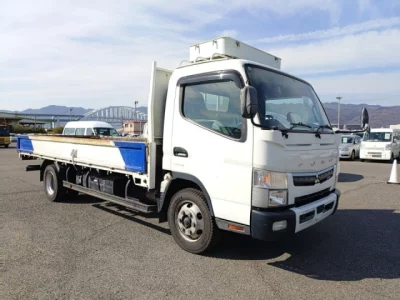 Mitsubishi Fuso Canter