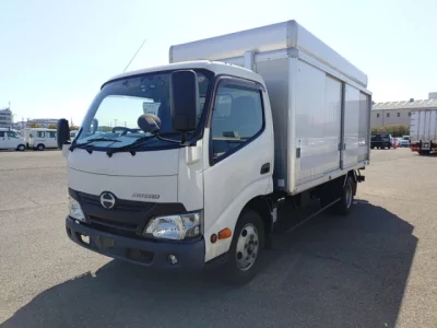 Hino DUTRO  с аукциона в Японии