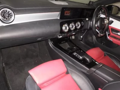 Mercedes-Benz CLA CLASS  с аукциона в Японии