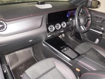 Mercedes-Benz EQA  с аукциона в Японии