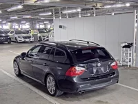 BMW 3-Series лот № 97 оценка 4  с аукциона в Японии 4