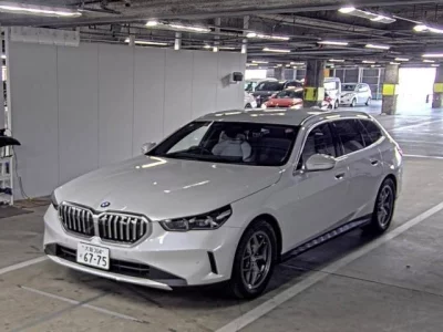 BMW 5-Series  с аукциона в Японии