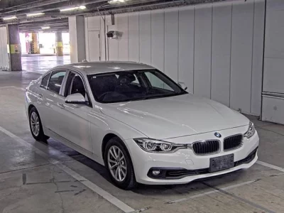 BMW 3-Series  с аукциона в Японии