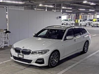 BMW 3-Series  с аукциона в Японии