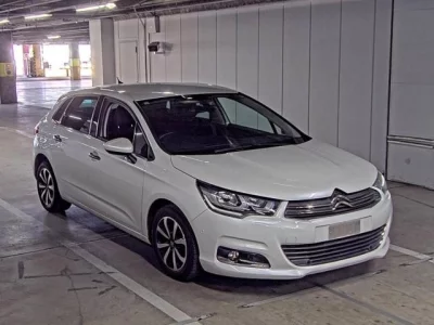 Citroen C4  с аукциона в Японии