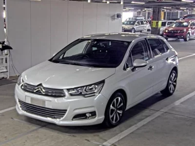 Citroen C4  с аукциона в Японии