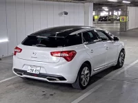 Citroen DS5 лот № 816 оценка 4  с аукциона в Японии 1