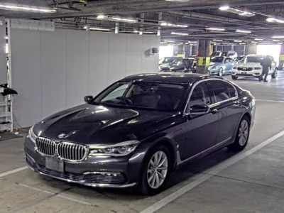 BMW 7-Series  с аукциона в Японии