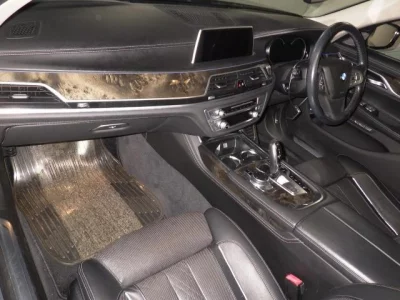 BMW 7-Series  с аукциона в Японии