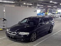 Volvo V70 лот № 23 оценка 4  с аукциона в Японии 3