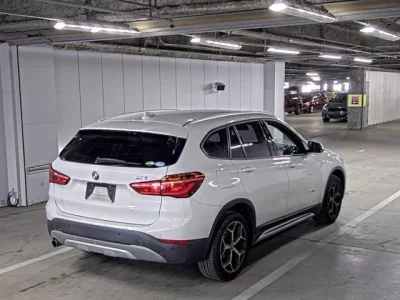 BMW X1  с аукциона в Японии