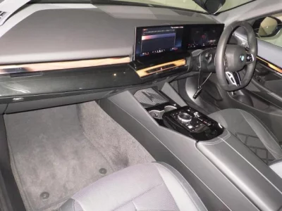 BMW 5-Series  с аукциона в Японии